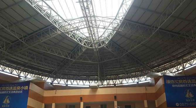 孟州怎么区分管廊钢结构与桁架结构的管道支架