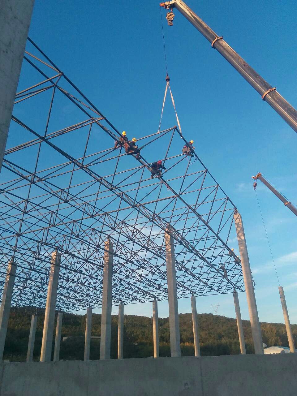 孟州汪清物流园网架